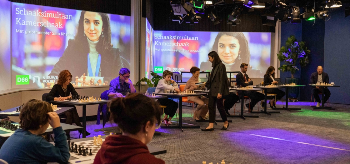 Schaaksimultaan Kamerschaak in Nieuwspoort