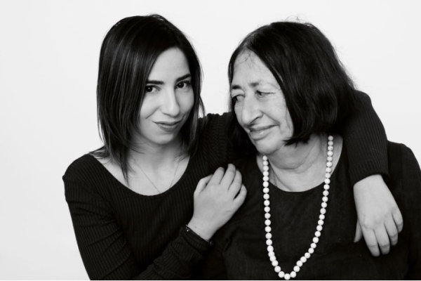 Anet Bleich & Natascha van Weezel - De Houdgreep